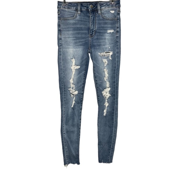 American Eagle Outfitters Denim - American Eagle Super hi-rise Jeggings distressed skinny jeans size 2